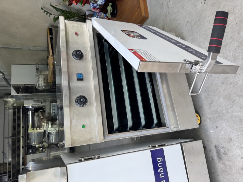 tủ nấu cơm bằng gas 6 khay